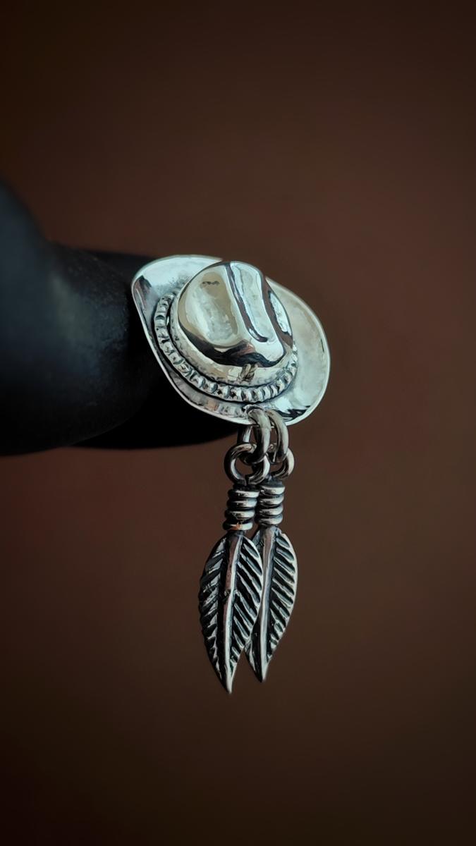 گوشواره مردانه